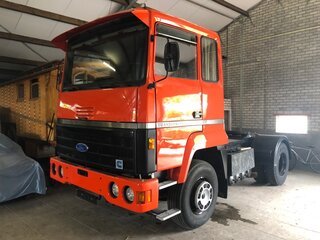 Ford LKW 352 HP