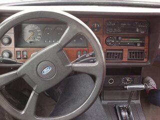 Ford Granada 2.8i Ghia